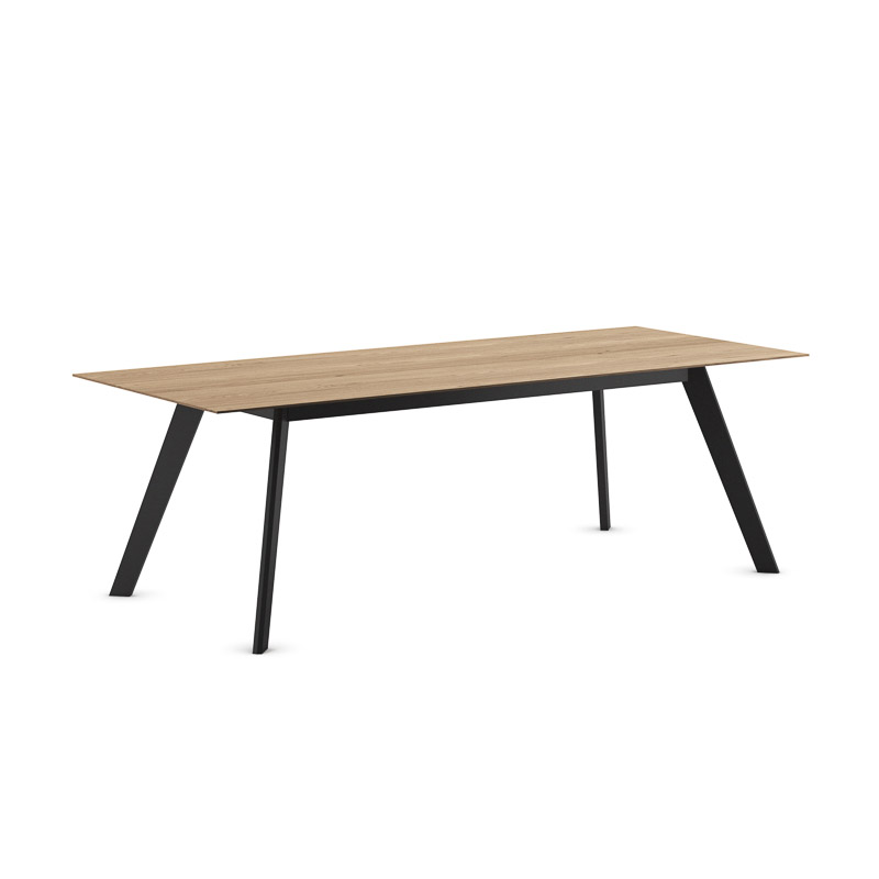 Maggi table
